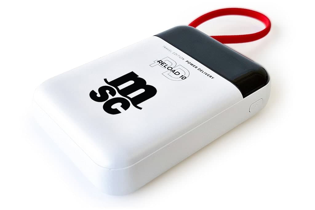 SKROSS 10.000 mAh Hızlı Şarj ve Dahili Type-C Kablolu Powerbank