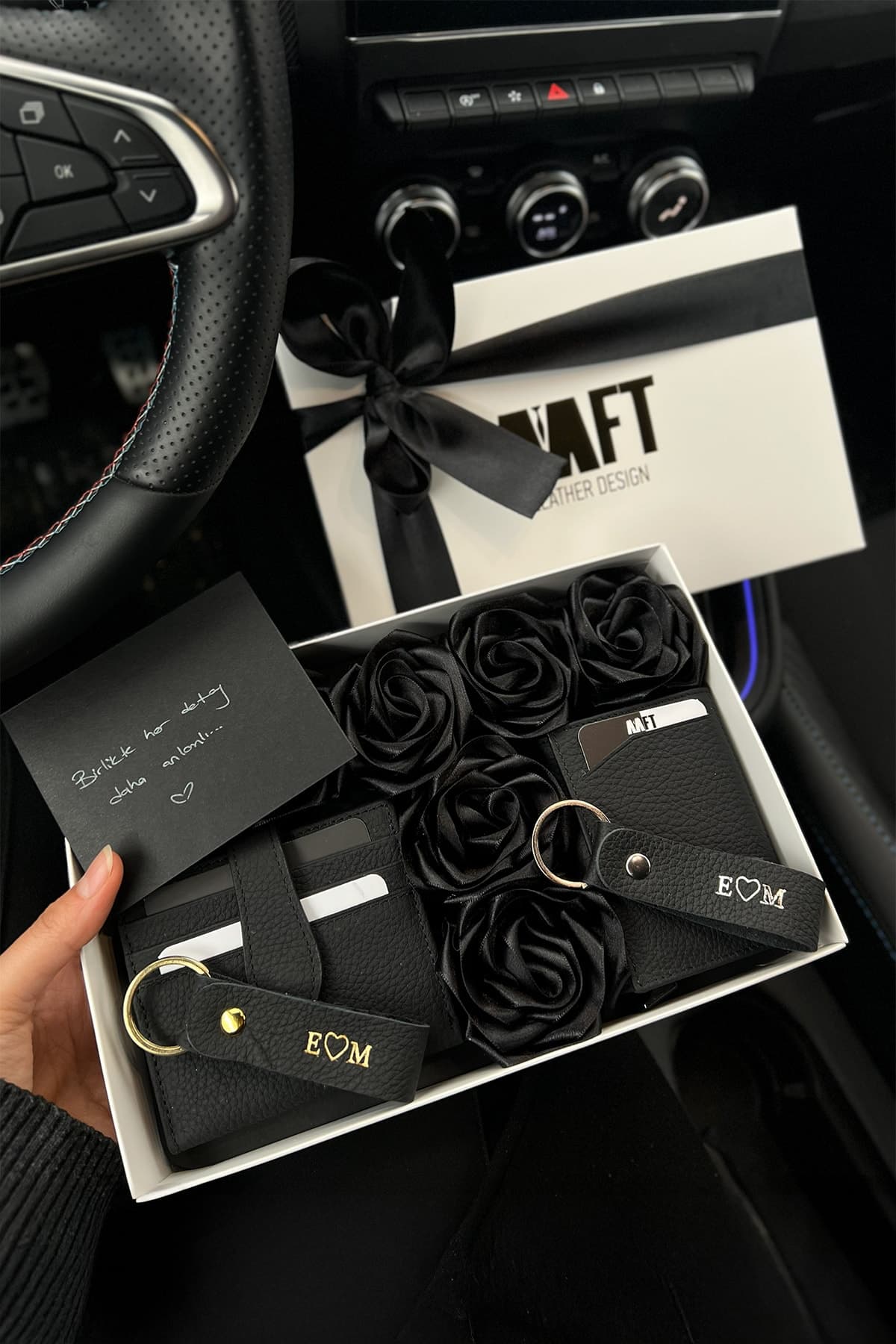 Flora & Retro Rose Box Deri Cüzdan Seti – Siyah