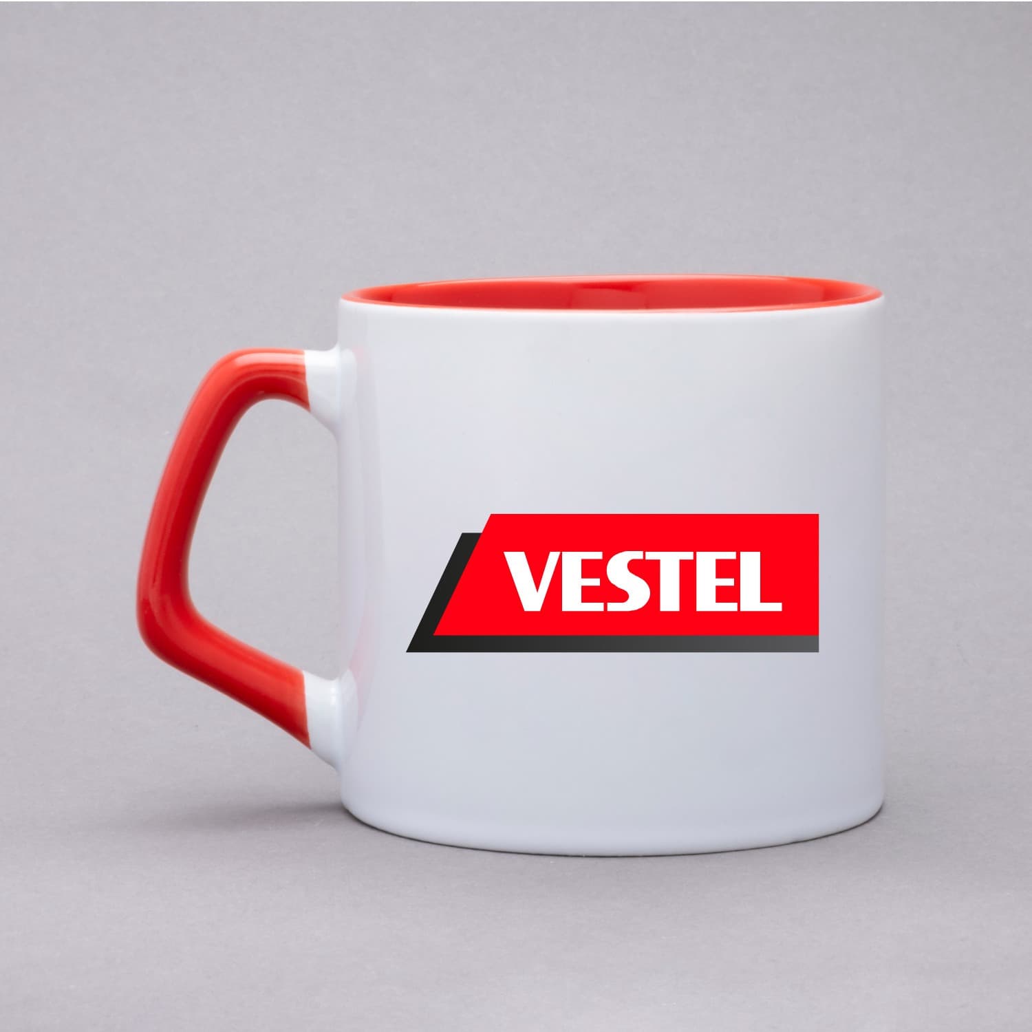 Samsun Porselen Nescafe Fincanı – Kırmızı